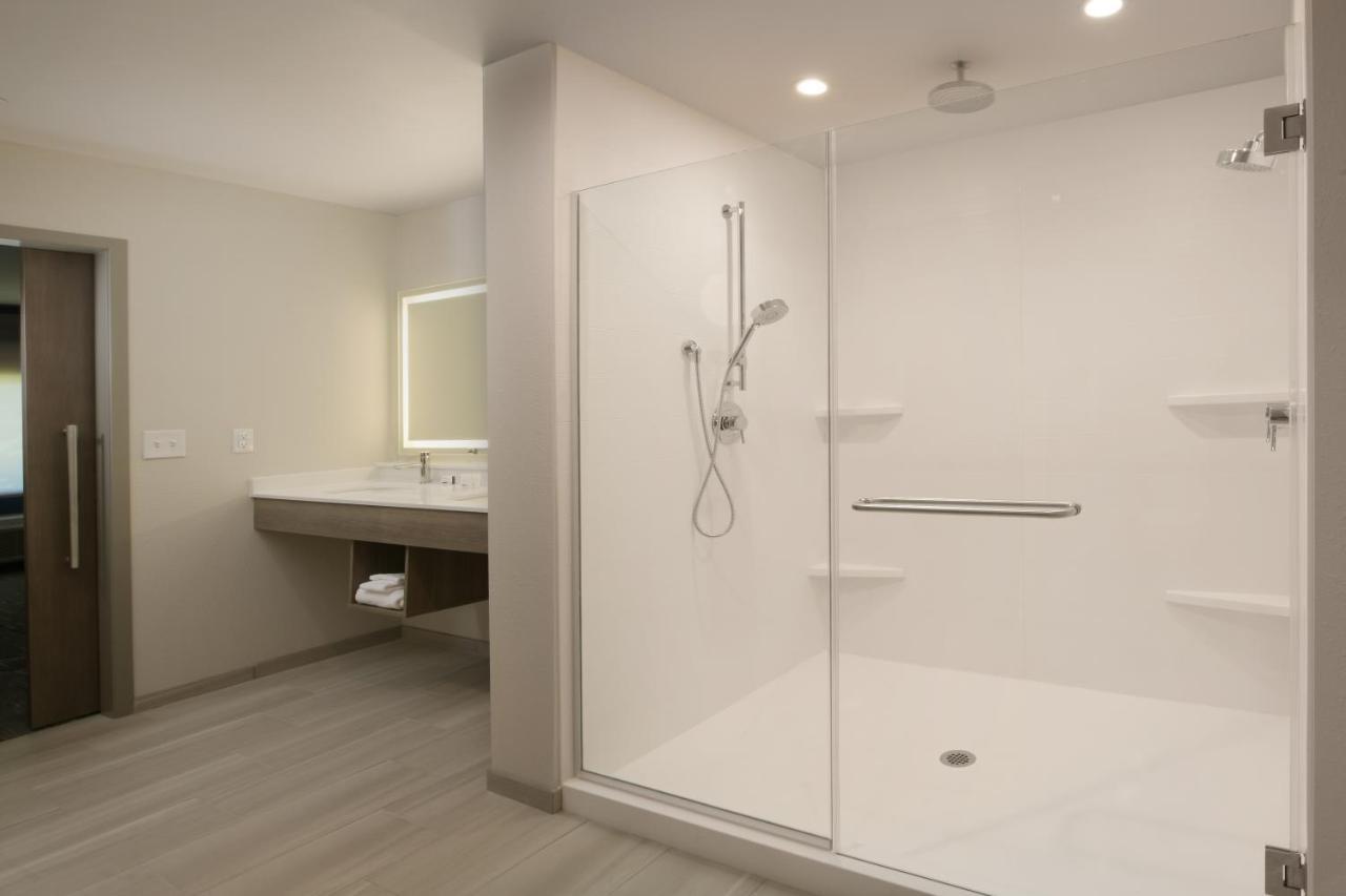 Holiday Inn Express & Suites - Williamstown - Glassboro By Ihg Zewnętrze zdjęcie