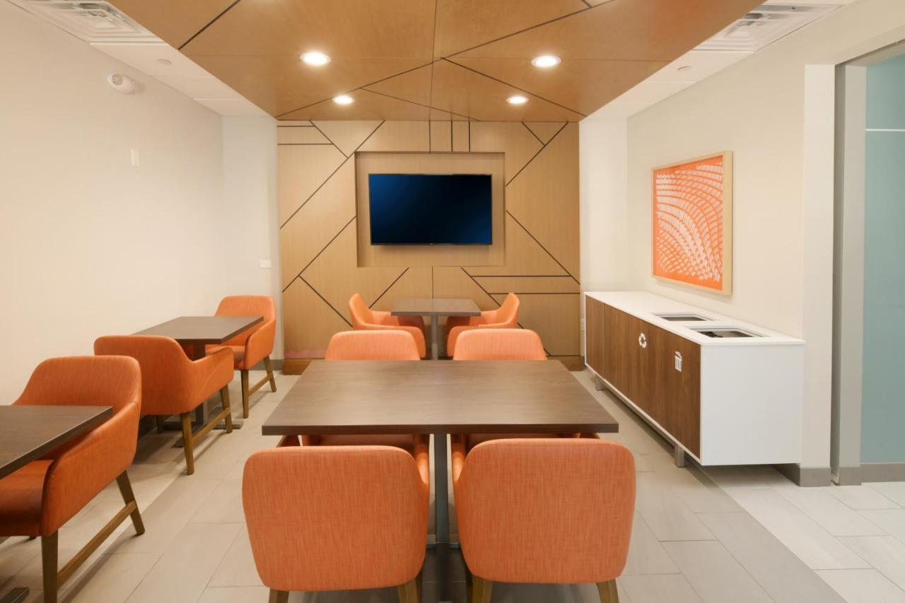 Holiday Inn Express & Suites - Williamstown - Glassboro By Ihg Zewnętrze zdjęcie