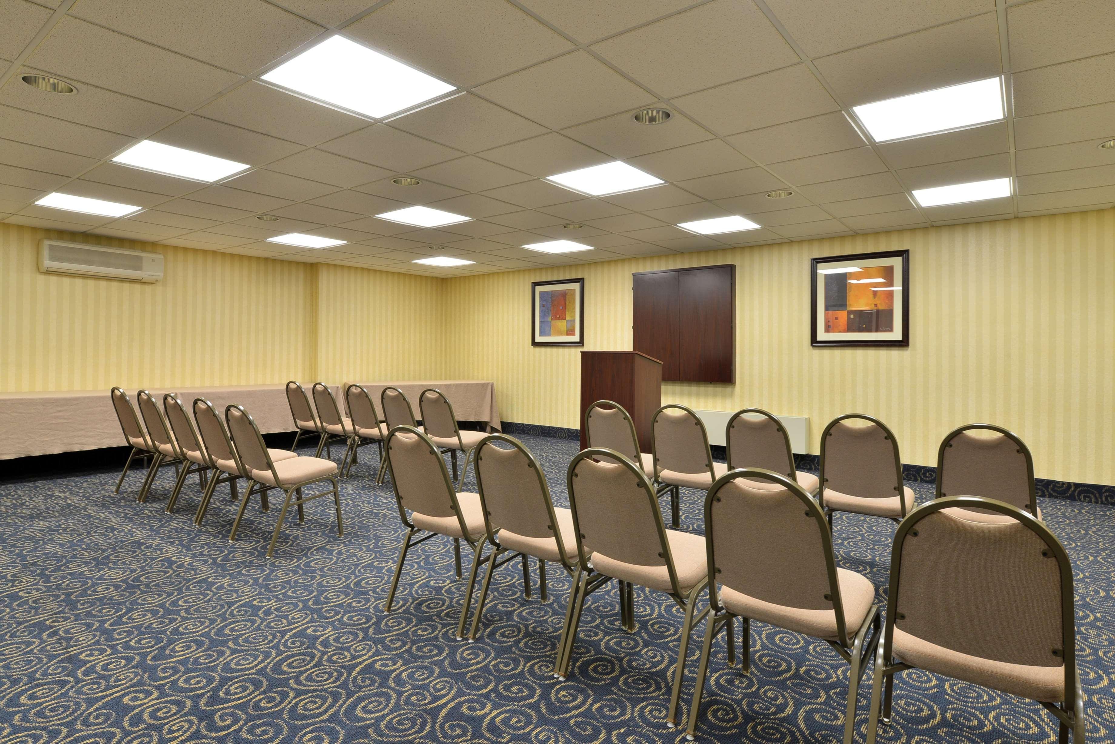 Holiday Inn Express & Suites - Williamstown - Glassboro By Ihg Zewnętrze zdjęcie