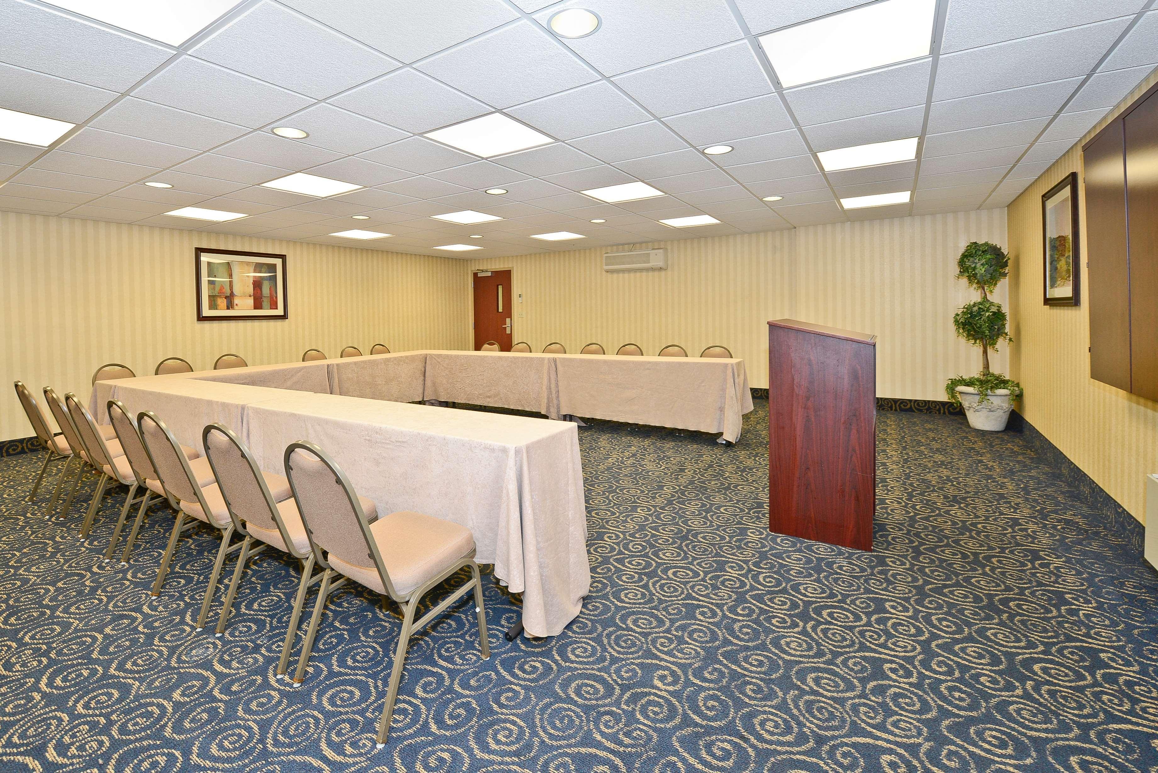 Holiday Inn Express & Suites - Williamstown - Glassboro By Ihg Zewnętrze zdjęcie