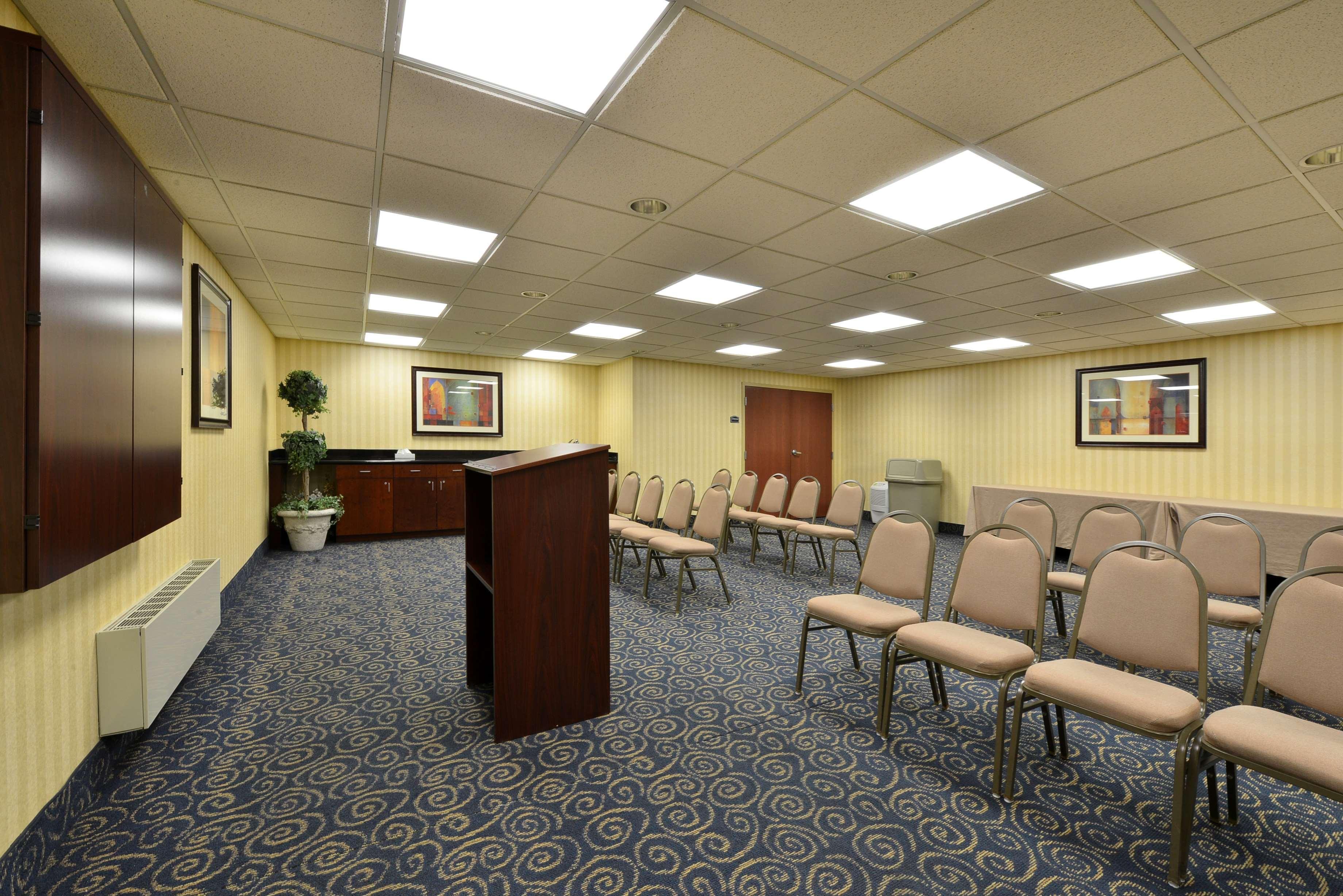 Holiday Inn Express & Suites - Williamstown - Glassboro By Ihg Zewnętrze zdjęcie